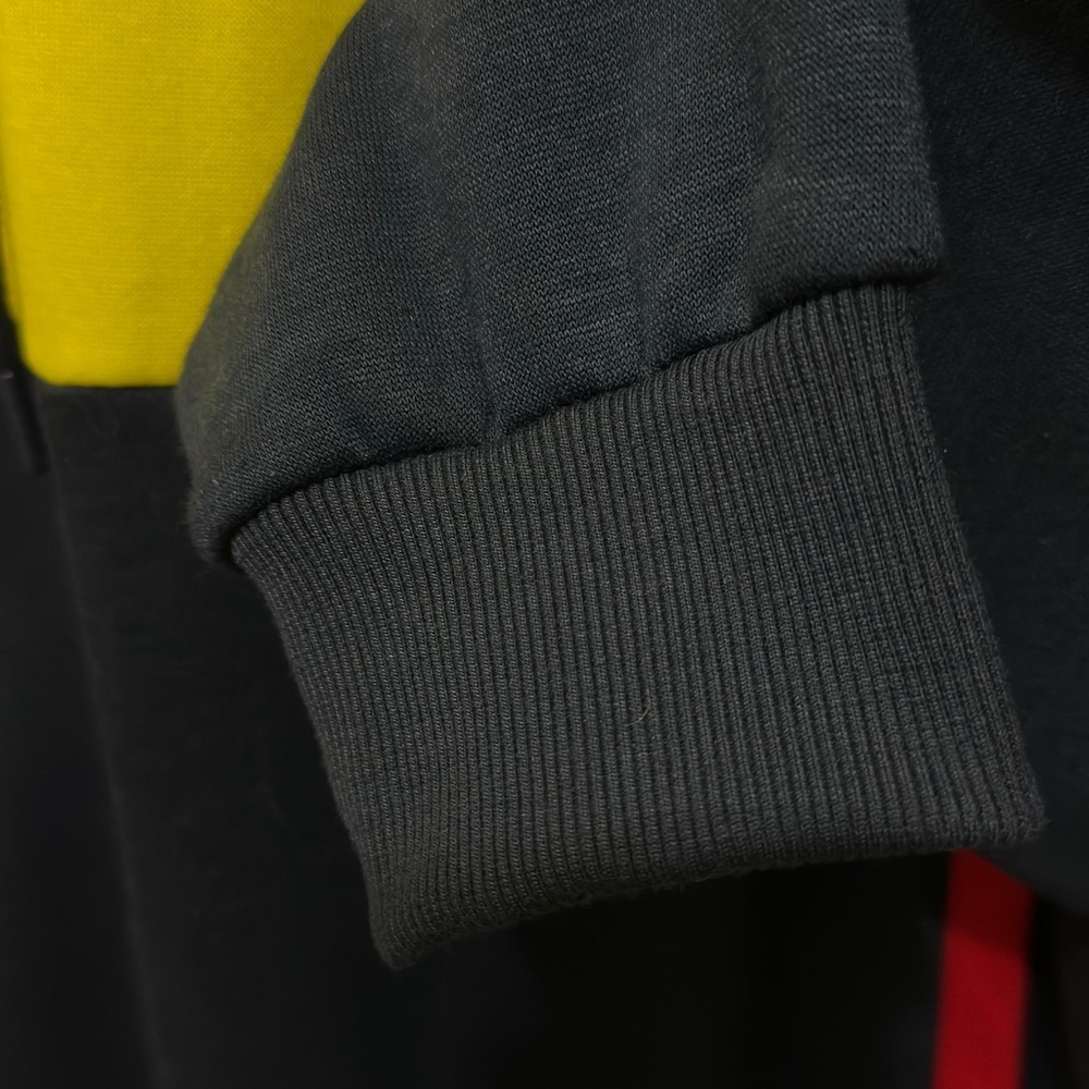 357 Amongst Others |EUC Vintage Men’s Red Yellow Navy Colorblock Hoodie (Size L) - Picture 8 of 17